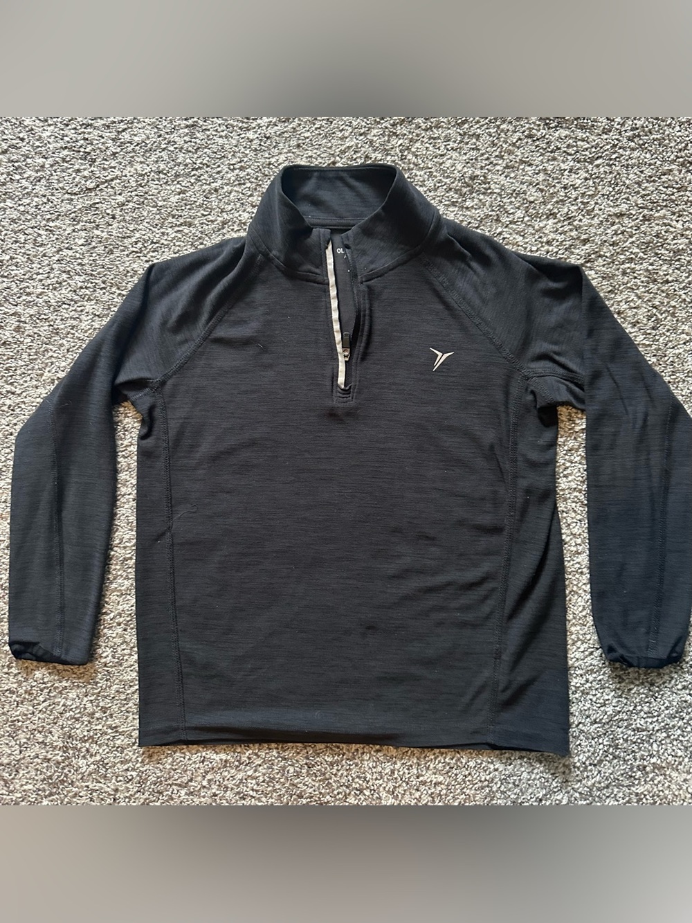 Old Navy Boys  Black Quarter-Zip Performance top